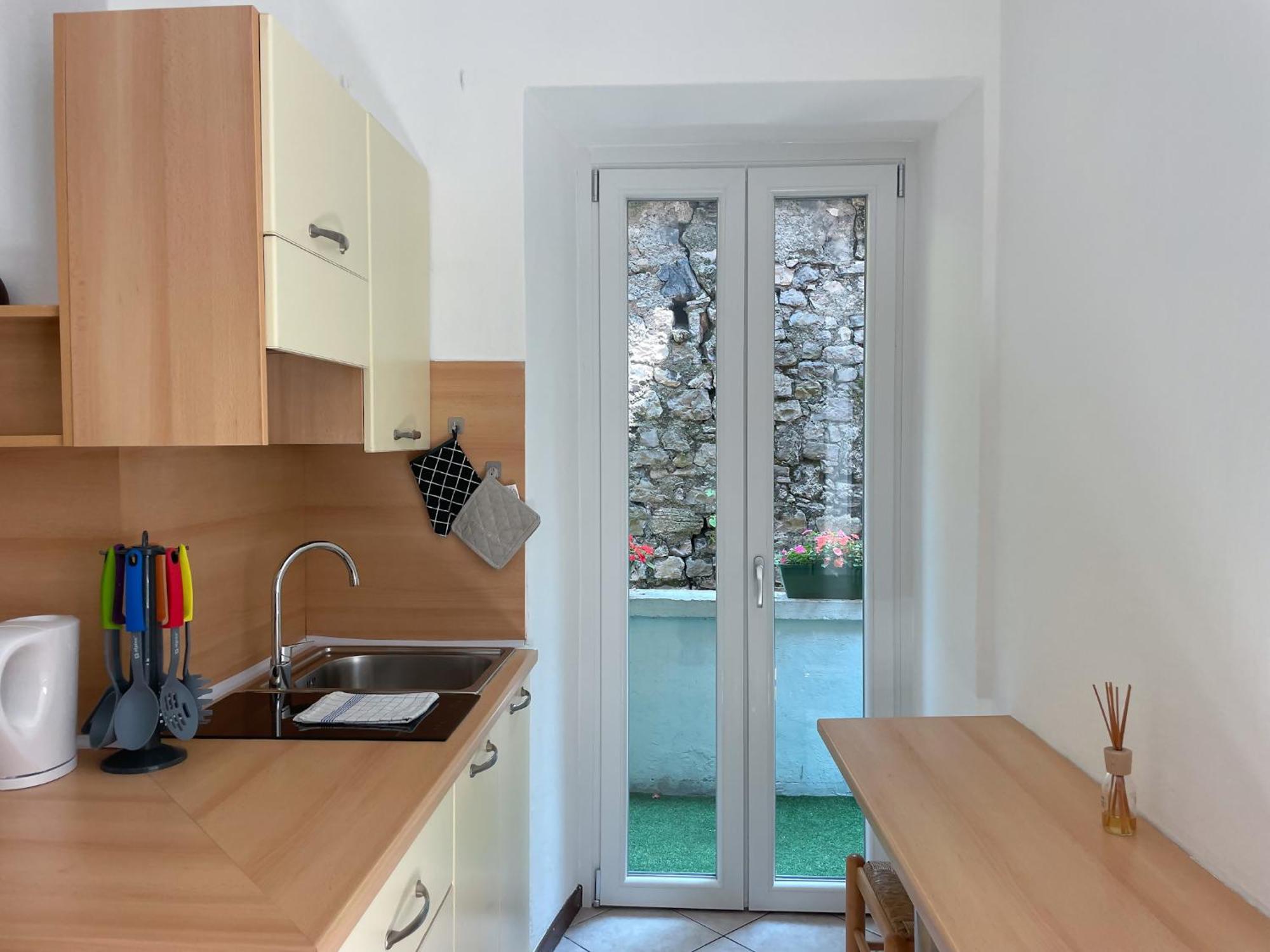 Roncati 7 Center Town Studio Apartments Bellagio Luaran gambar