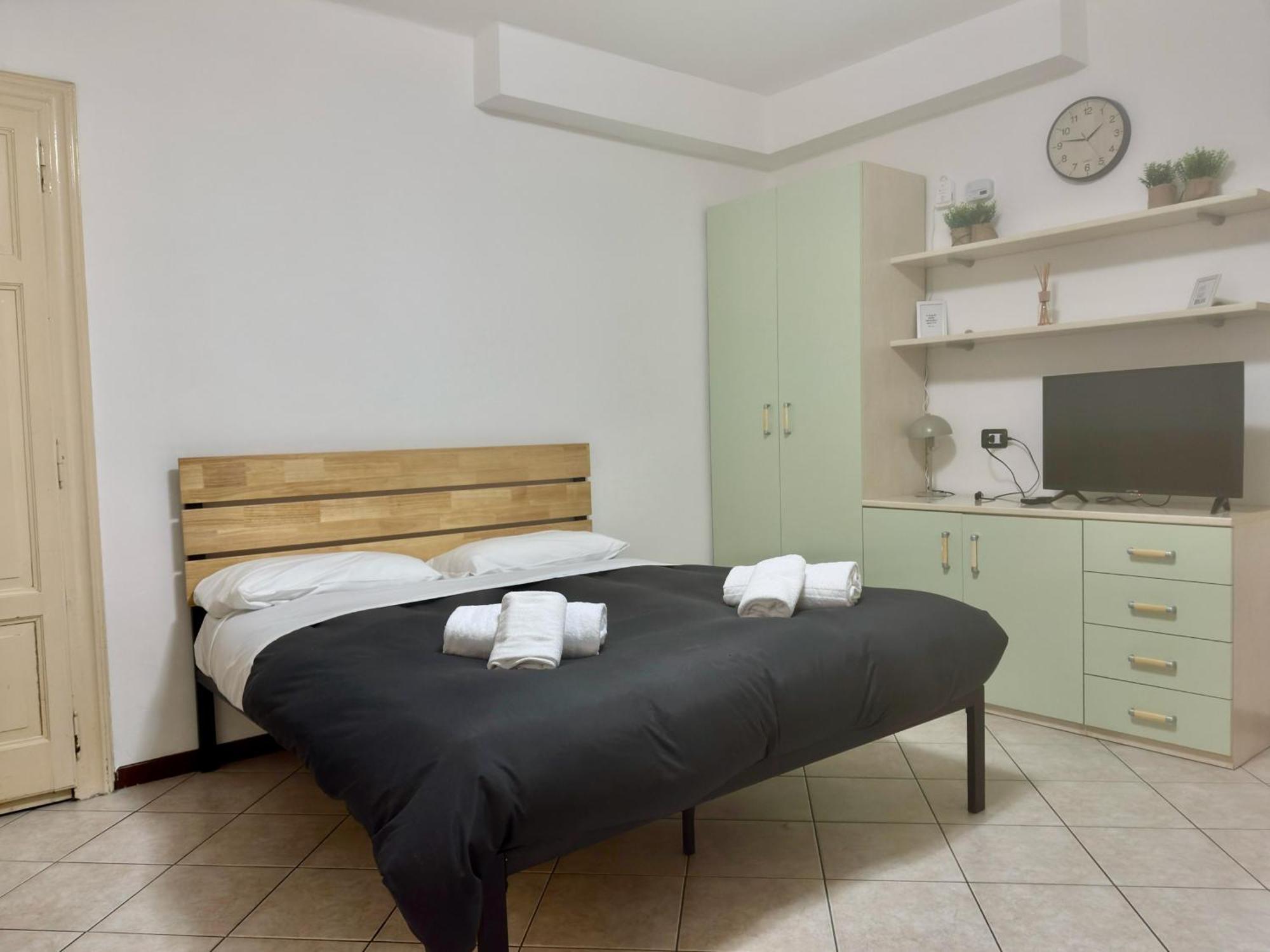 Roncati 7 Center Town Studio Apartments Bellagio Luaran gambar