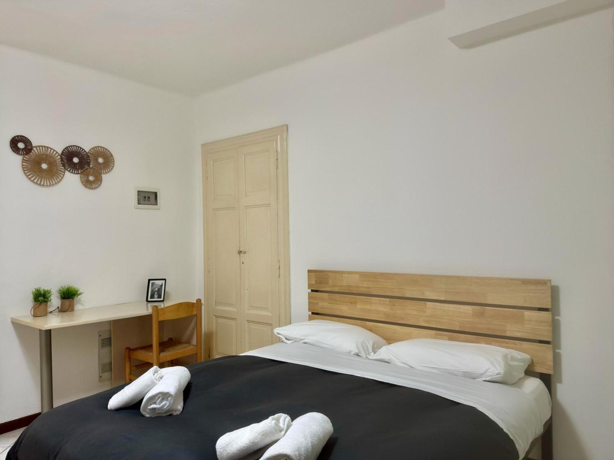 Roncati 7 Center Town Studio Apartments Bellagio Luaran gambar